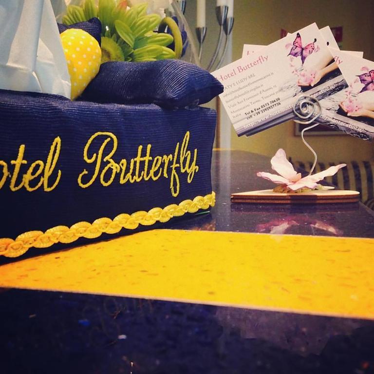 Hotel Butterfly Монтекатини Терме Екстериор снимка