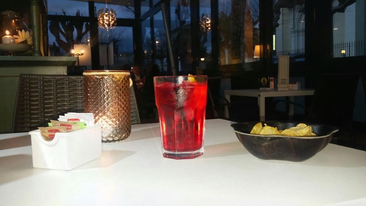 Hotel Butterfly Монтекатини Терме Екстериор снимка